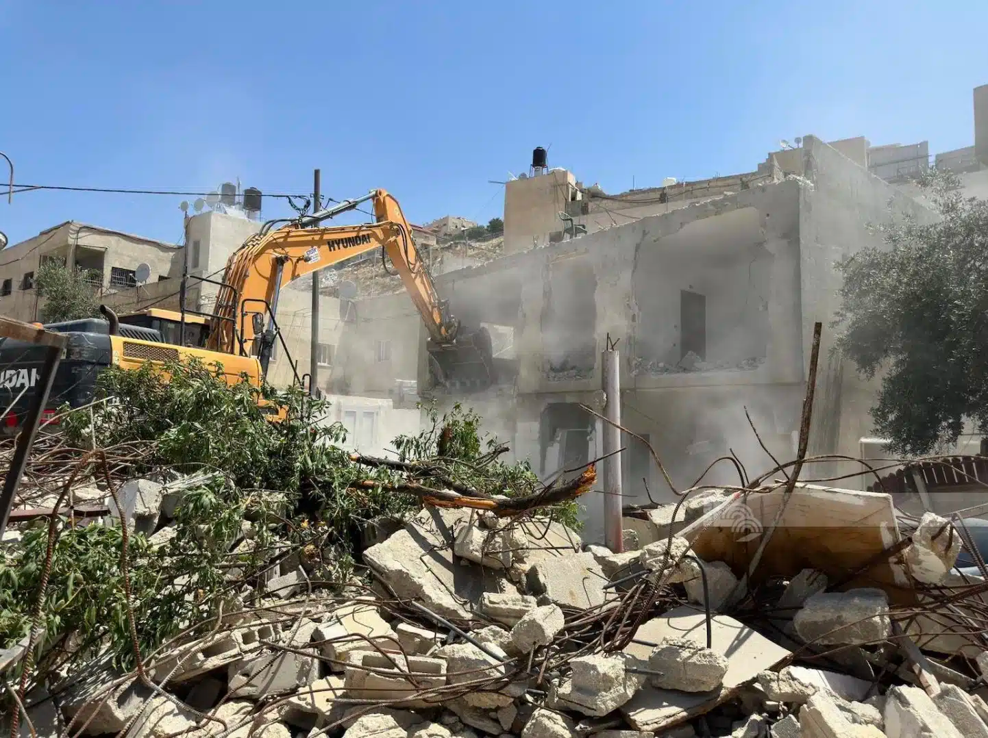 Demolitions quadruple across West Bank & East Jerusalem