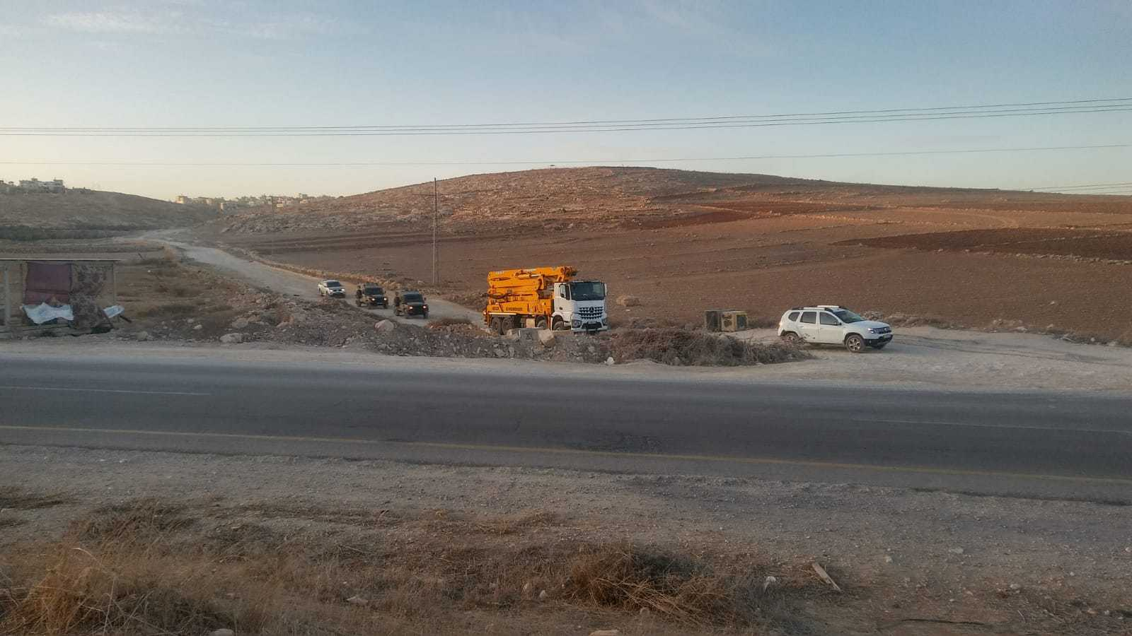 Israeli military, Regavim confiscate Palestinian cement truck